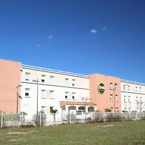 ** Hotel Marseille Aéroport Francia